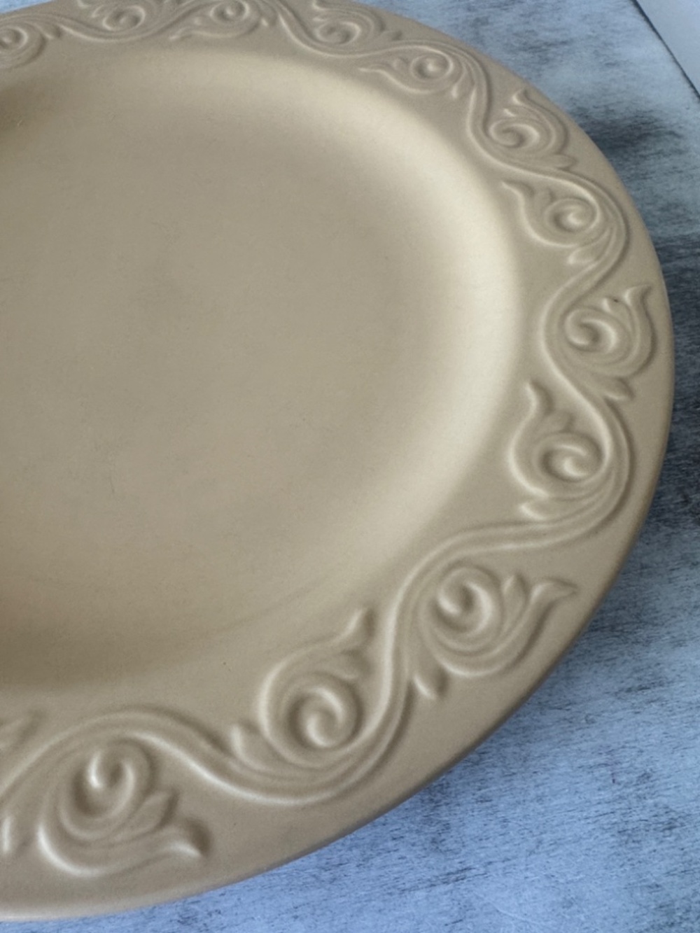Dinner plate made in China Discontinued Yellow D-11.5" - Picture 4 of 6
